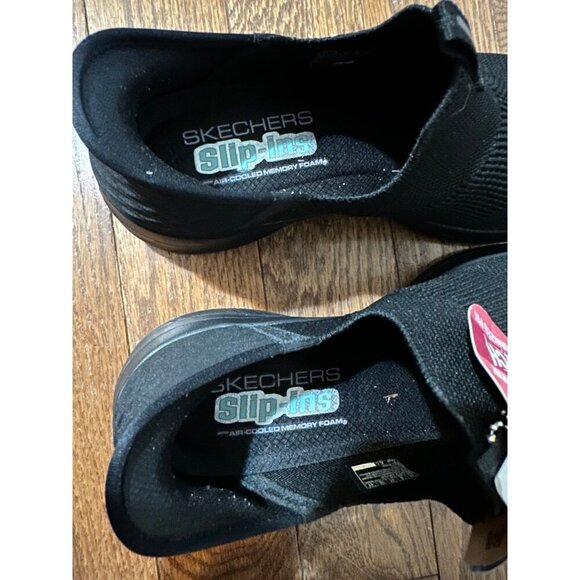 Skechers Women’s Size 11 Black - Ultra Flex 3.0 - new - Picture 3 of 8
